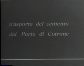 Trasporto del cemento dal porto di Crotone
