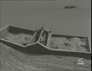 Riemersa al sole Fabbrica di Careggine - Lago di Vagli